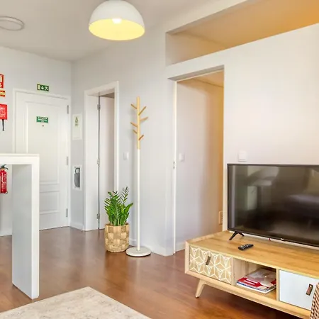 Elsa's Place, A In Madeira